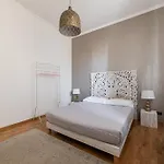 Lucana Ματέρα